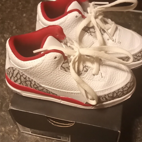 Jordan Other - Air Jordan 3 cardinal red